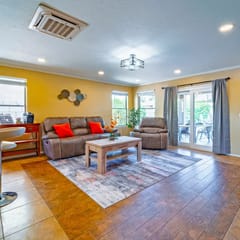 Spacious 4BR Retreat | HTD POOL | WiFi