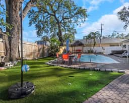 2 Homes - 4 MN to Madiera BCH - Hottub - HTD Pool