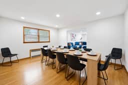 8BR house with Private Heated Pool, BBQ, Games - Image 4