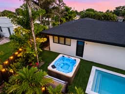 Modern Home • Pool • Near Beach & Las Olas - Image 2