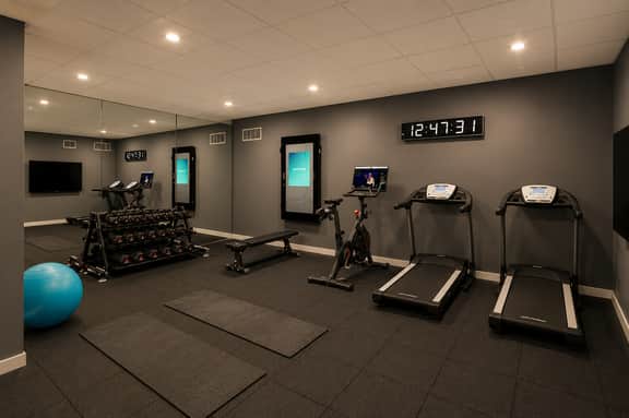 Hunter Ridge Luxury Estate | Pool, Theater, Gym - Image 4